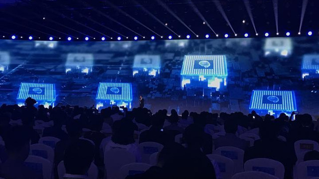【2019年】面向通用人工智能的异构融合天机芯片