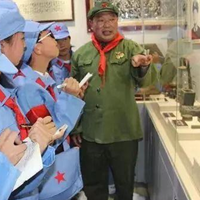 珍藏红色文物十万余件！退伍老兵李兴荣和他红色展馆的故事……