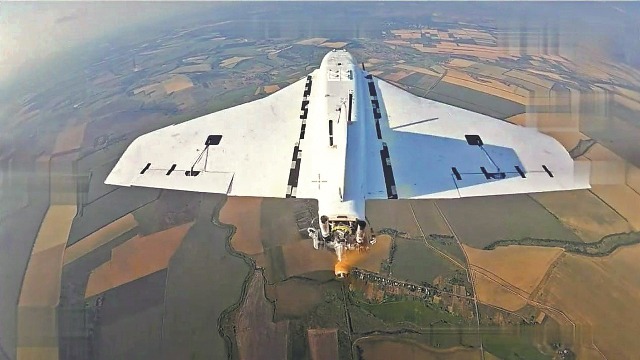 各国为何竞相研发“空中小摩托”