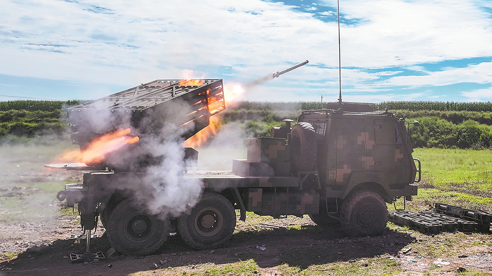 陆军某旅炮兵分队实战化训练影像