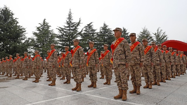 渭南市蒲城县人武部组织入伍新兵参加红色教育活动