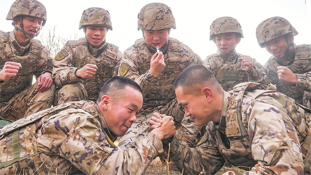 军营观察 | 年终岁尾，来看基层党支部书记履职“三问”