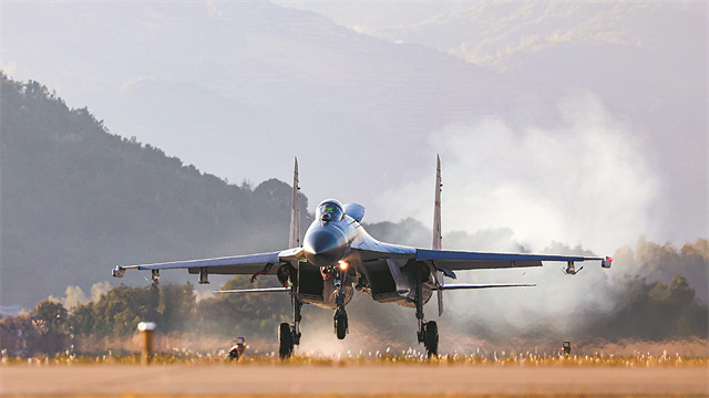 我军严寒条件下实战化训练扎实展开