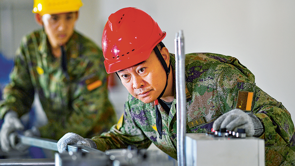 最美新时代革命军人风采丨崔道虎：在创新之路上奋力奔跑