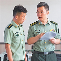 强军路上的法治先锋