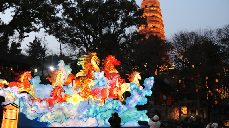 多彩活动过小年